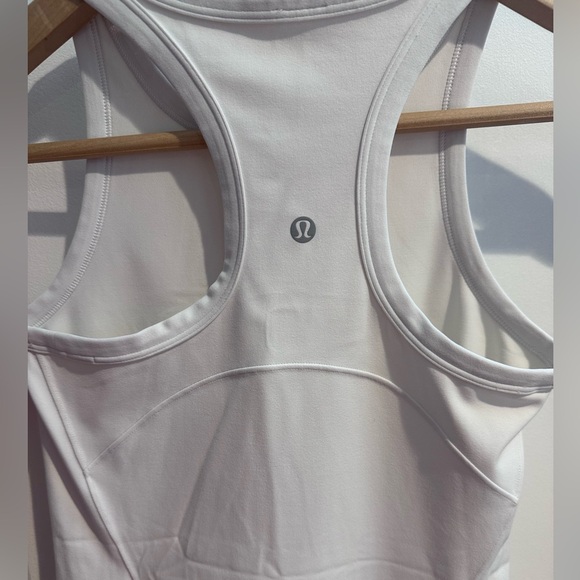 Lululemon Align Tank - Picture 2 of 3